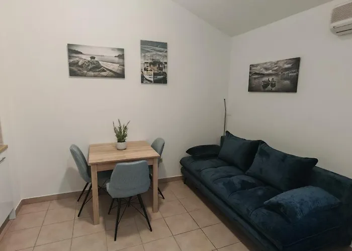 Domina Daire Makarska